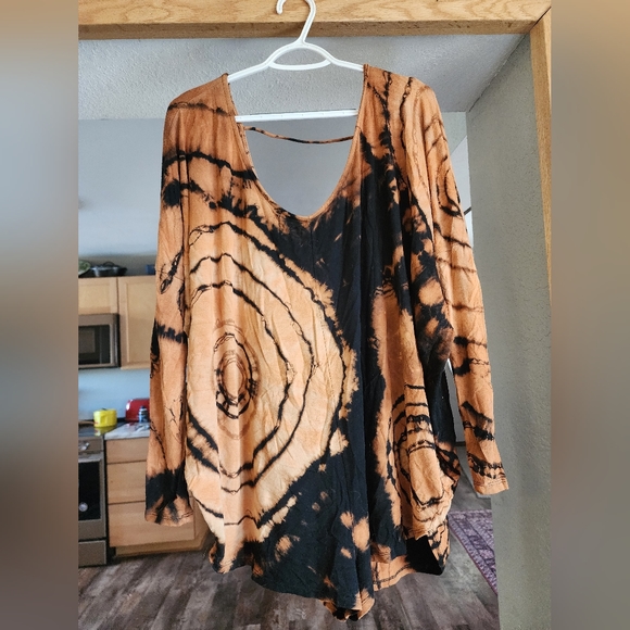 Ecote Wood-Look Bodysuit - Picture 1 of 3